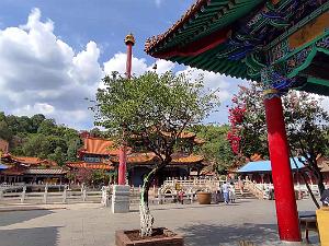 KUNMING - Temple YUANTONG - 17